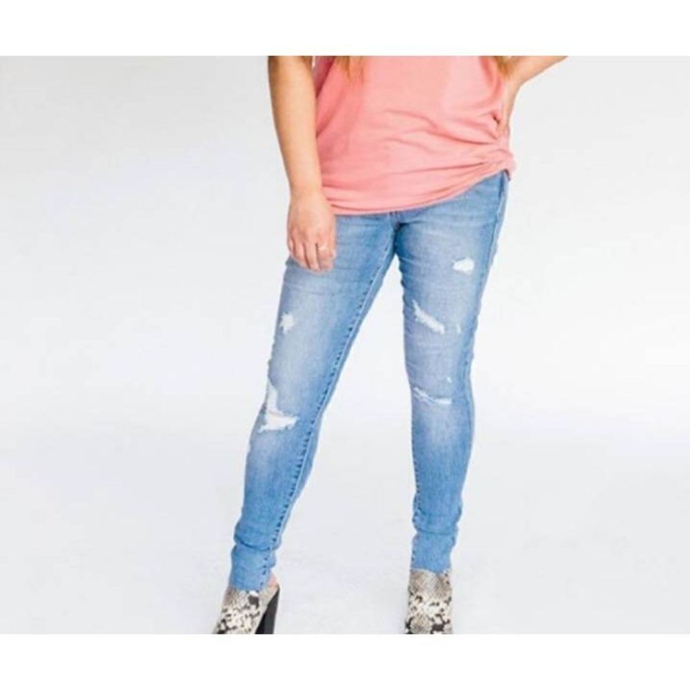 Lularoe Skinny Fit Distressed Ankle Jeans LLR Size 44